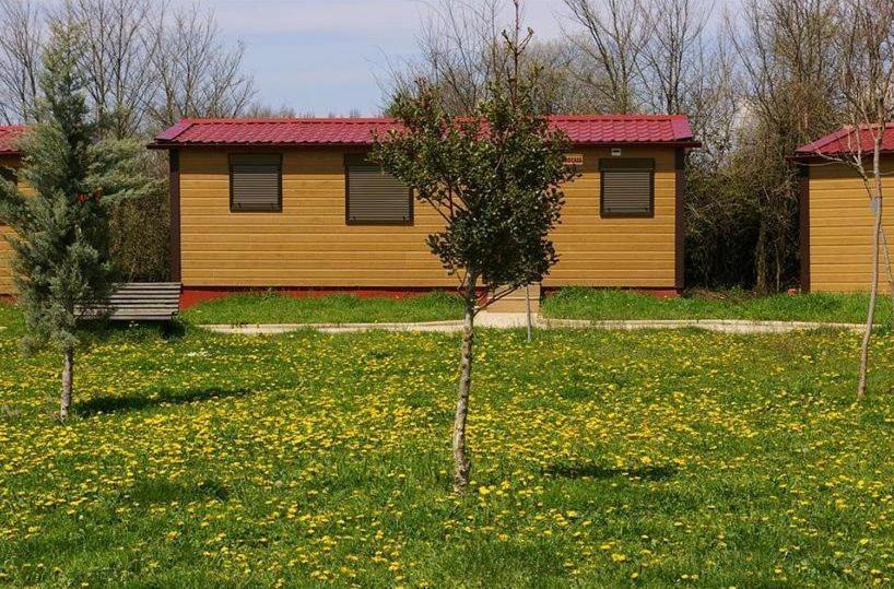 Bungalows Granja Escuela Arlanzón Zewnętrze zdjęcie
